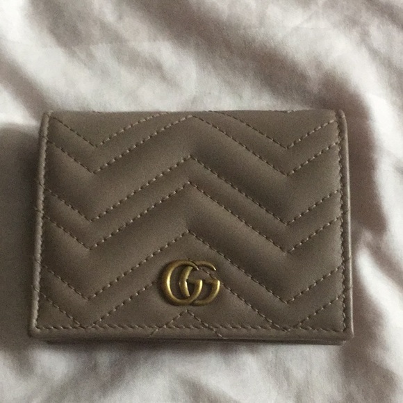 Gucci Handbags - Gucci GG Marmont Flap Card Case